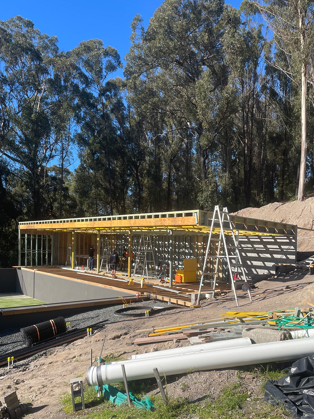 sapphire coast constructions deck build3